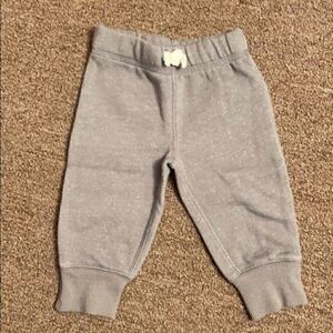 NWOT carter sweatpants size 6 months​​
